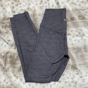 Lululemon aligns 25”